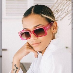 Otra Eyewear - LOUEY PINK